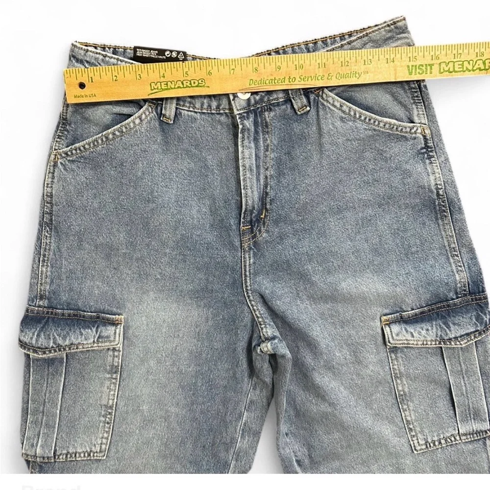 DIVIDED H&M Blue Cargo Baggy 90’s Jeans 6, High Waist W/Leg Pockets NWT